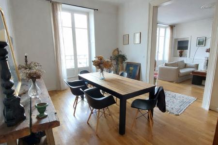 Louer Appartement 6 pièces 130 m²