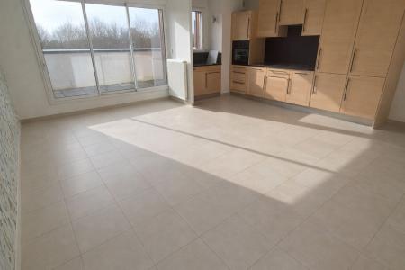 Louer Appartement 5 pièces 103 m²