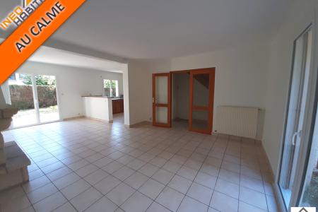 Louer maison 4 pièces 95 m²