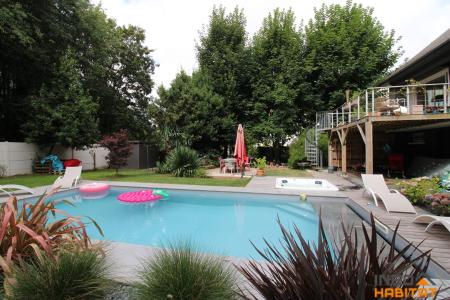 Acheter maison 8 pièces 160 m²